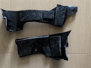 ■フロア■　センターコンソールの防音対策（アクア）　[写真36]