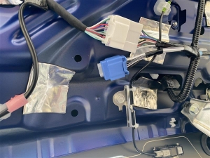 ■ドア■　リアハッチのデッドニング・防音対策その1（アクア）　[写真7]