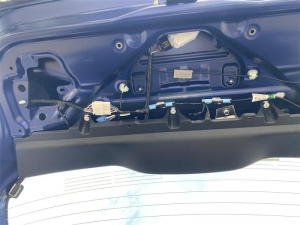 ■ドア■　リアハッチのデッドニング・防音対策その1（アクア）　[写真5]